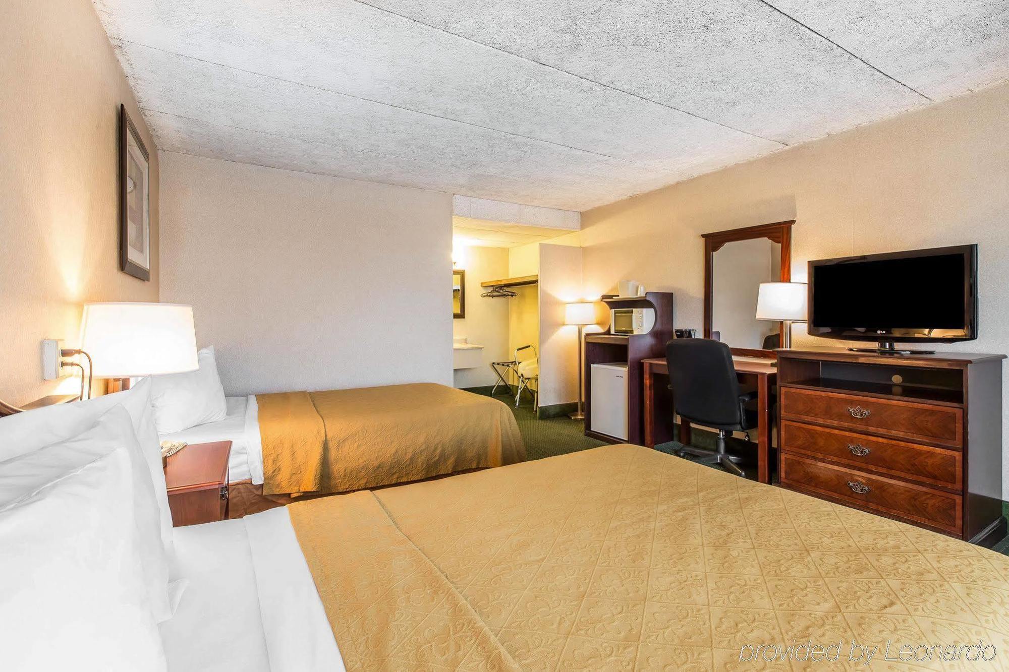 Quality Inn South 밸도스타 외부 사진